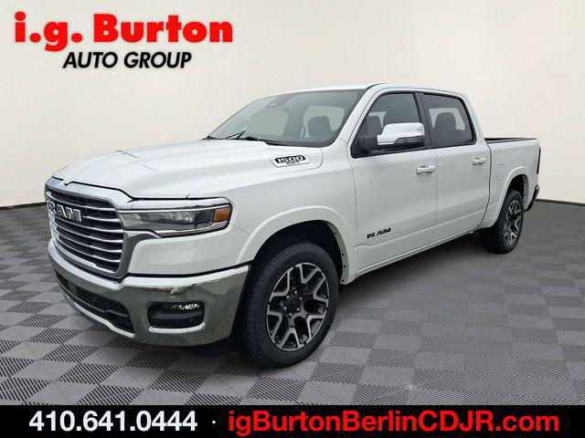 2025 RAM 1500 Laramie Crew Cab 4x4 57 Box