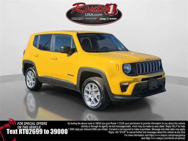 2023 Jeep Renegade Latitude 4x4 2023 Jeep Renegade Latitude 4x4
