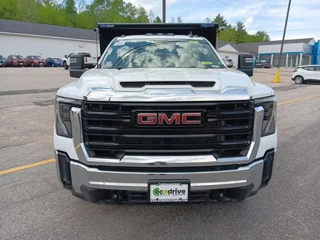 2026 GMC Sierra 3500HD Pro