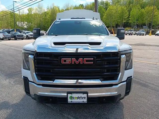 2025 GMC Sierra 3500HD Pro