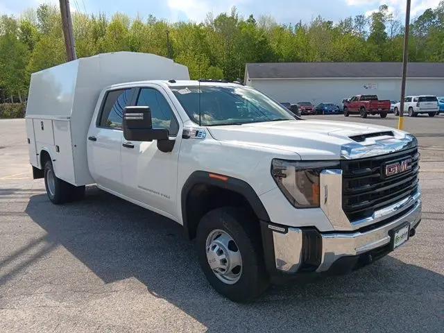 2025 GMC Sierra 3500HD Pro