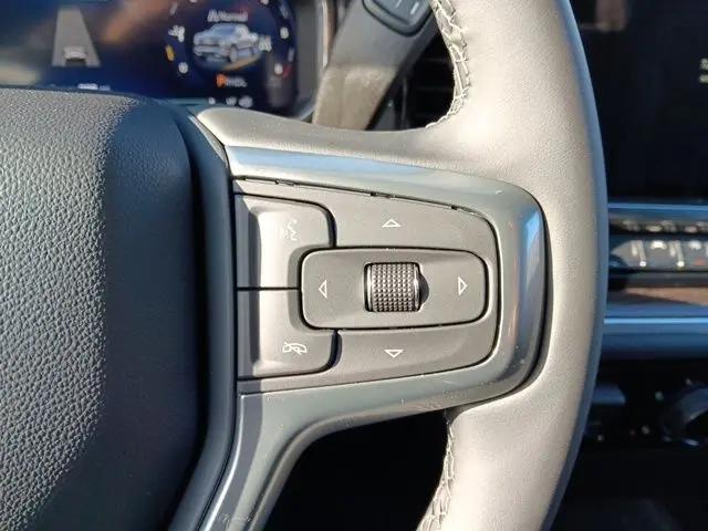 2026 Chevrolet Silverado 1500 4WD Crew Cab Short Bed LT with 2FL