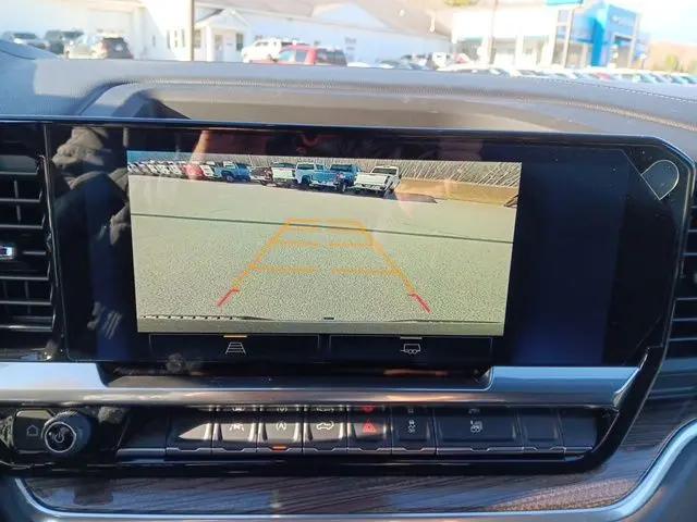 2026 Chevrolet Silverado 1500 4WD Crew Cab Short Bed LT with 2FL
