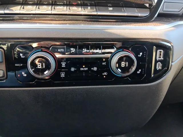 2026 Chevrolet Silverado 1500 4WD Crew Cab Short Bed LT with 2FL