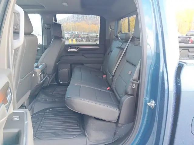 2026 GMC Sierra 2500HD Crew Cab, Standard Bed, Denali, 4WD