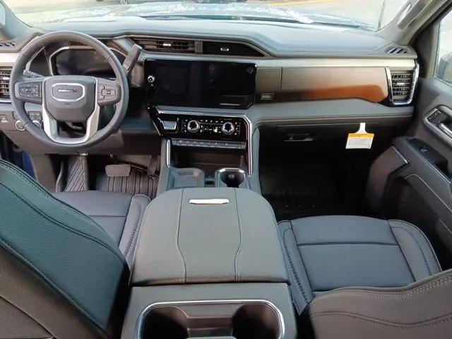 2026 GMC Sierra 2500HD Crew Cab, Standard Bed, Denali, 4WD