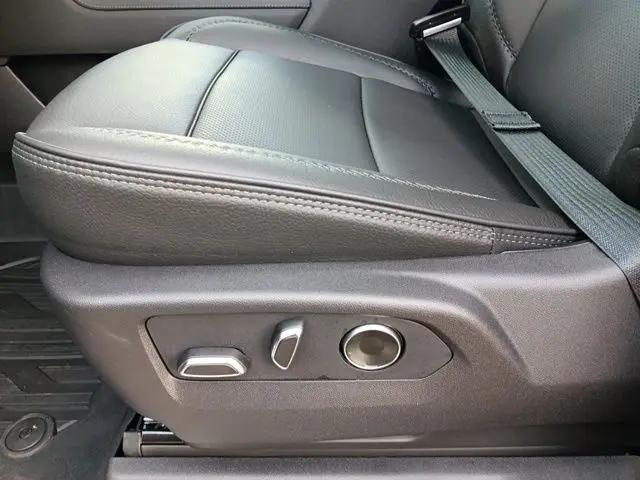 2026 GMC Sierra 2500HD Crew Cab, Standard Bed, Denali, 4WD