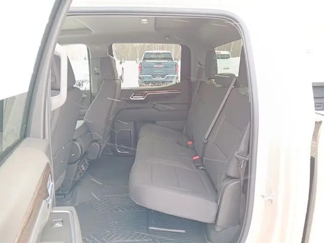 2026 Chevrolet Silverado 1500 4WD Crew Cab Short Bed RST