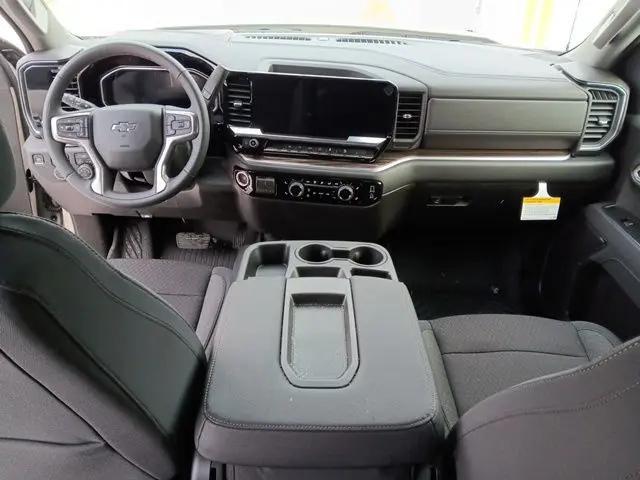 2026 Chevrolet Silverado 1500 4WD Crew Cab Short Bed RST