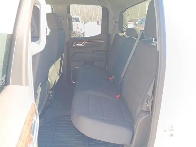 2026 GMC Sierra 1500 Double Cab, Standard Bed, SLE, 4WD