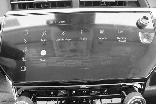 2027 Chevrolet Bolt LT FWD