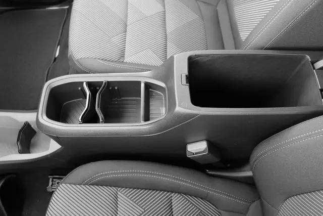 2027 Chevrolet Bolt LT FWD
