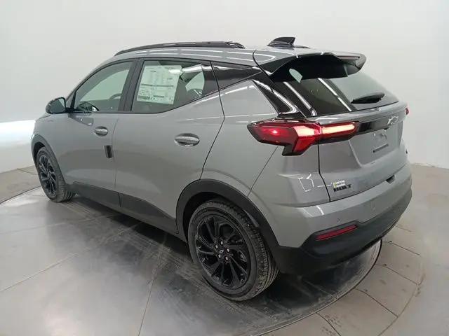 2027 Chevrolet Bolt RS FWD