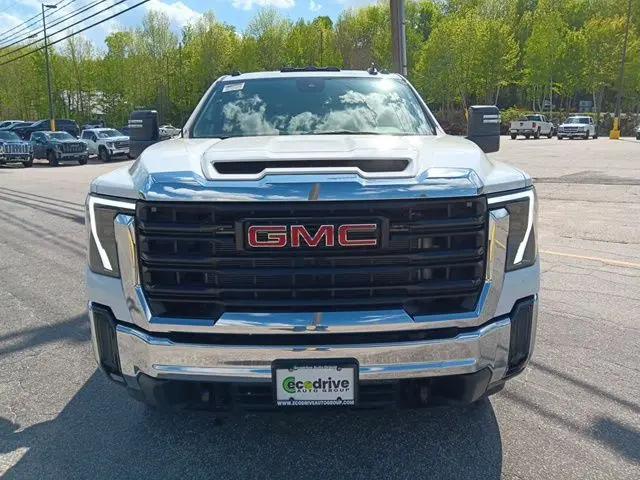 2025 GMC Sierra 2500HD 4WD Regular Cab Long Bed Pro