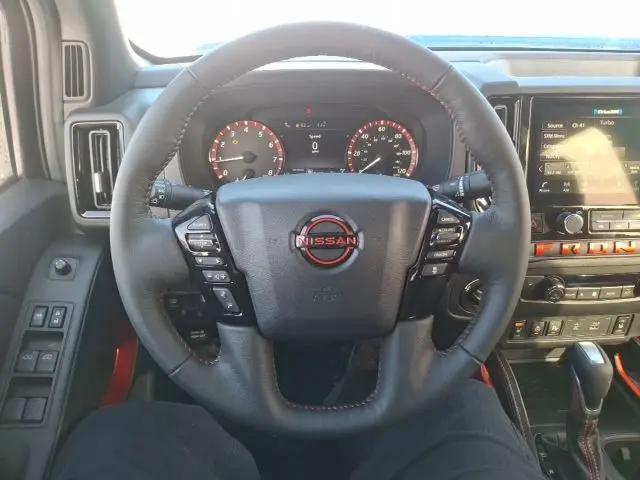 2026 Nissan Frontier Crew Cab PRO-4X 4x4
