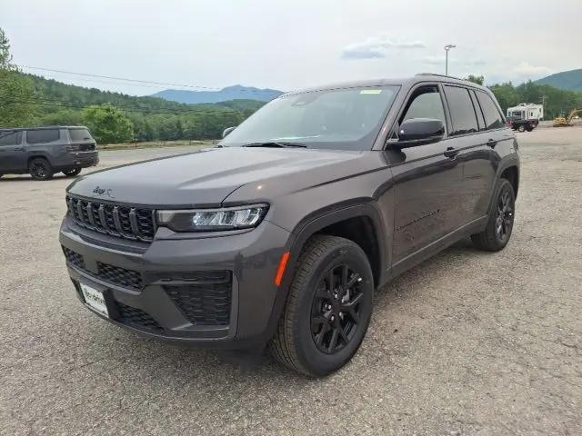 2026 Jeep Grand Cherokee Altitude 4x4