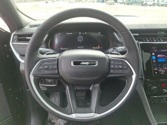 2026 Jeep Grand Cherokee Altitude 4x4