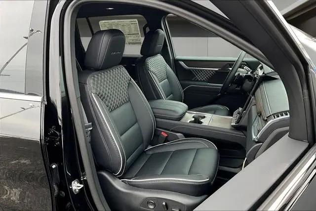 2026 GMC Acadia Denali AWD