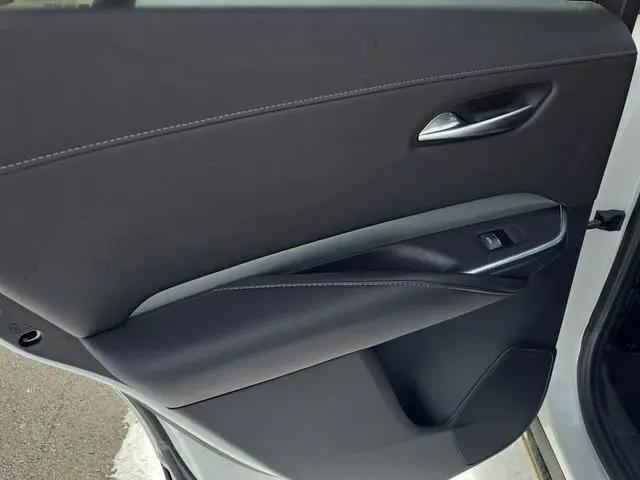 2022 Cadillac XT4 Premium Luxury