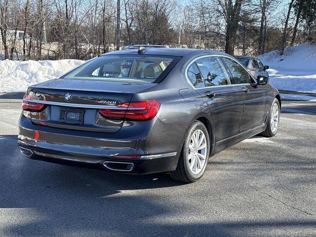 2019 BMW 740i xDrive