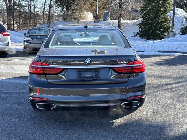 2019 BMW 740i xDrive
