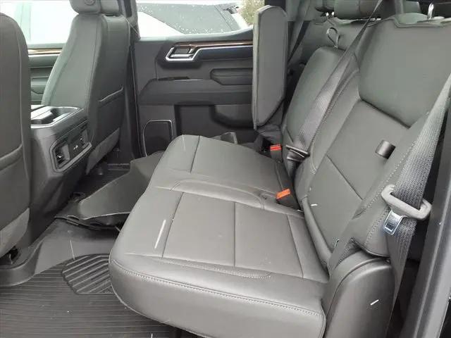 2026 Chevrolet Silverado 1500 4WD Crew Cab Short Bed RST