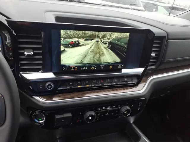 2026 Chevrolet Silverado 1500 4WD Crew Cab Short Bed RST