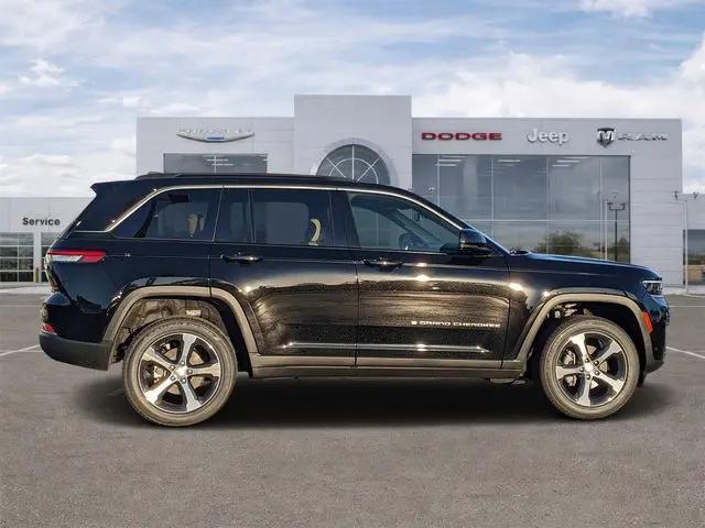 2026 Jeep Grand Cherokee Limited 4x2