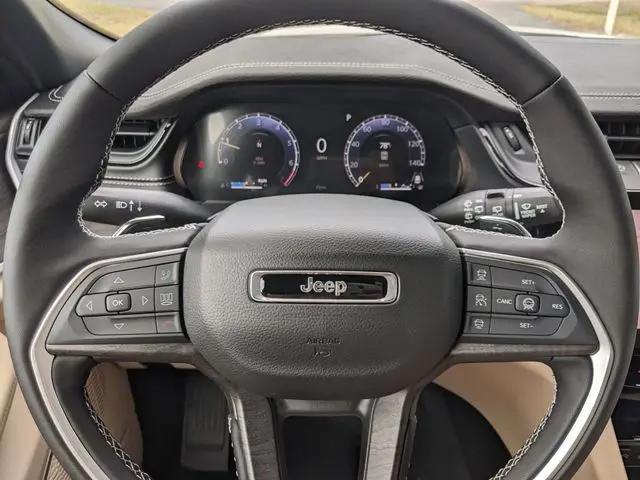 2026 Jeep Grand Cherokee Limited 4x2