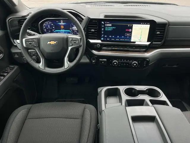 2026 Chevrolet Silverado 1500 4WD Crew Cab Standard Bed LT