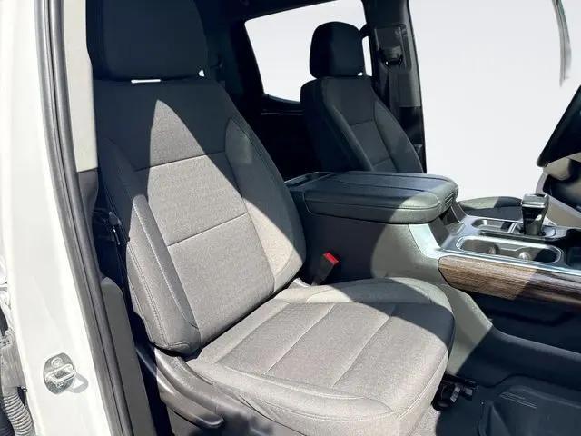 2024 GMC Sierra 1500 4WD Crew Cab Short Box Elevation with 3SB
