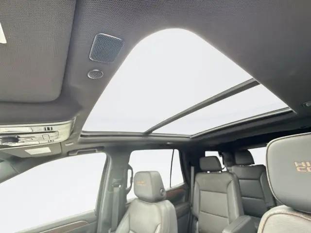 2024 Chevrolet Tahoe 4WD High Country