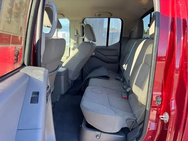 2021 Nissan Frontier Crew Cab SV 4x4