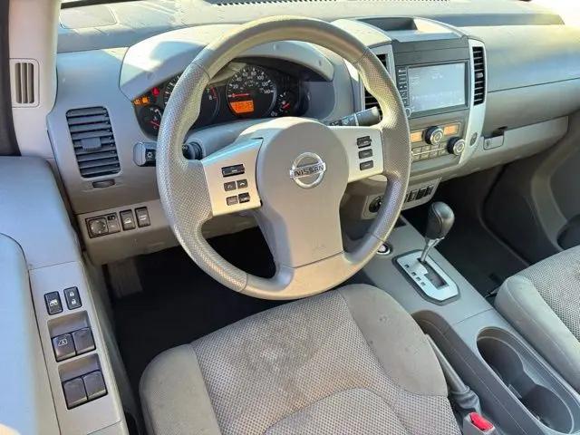 2021 Nissan Frontier Crew Cab SV 4x4