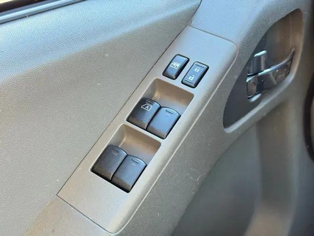 2021 Nissan Frontier Crew Cab SV 4x4