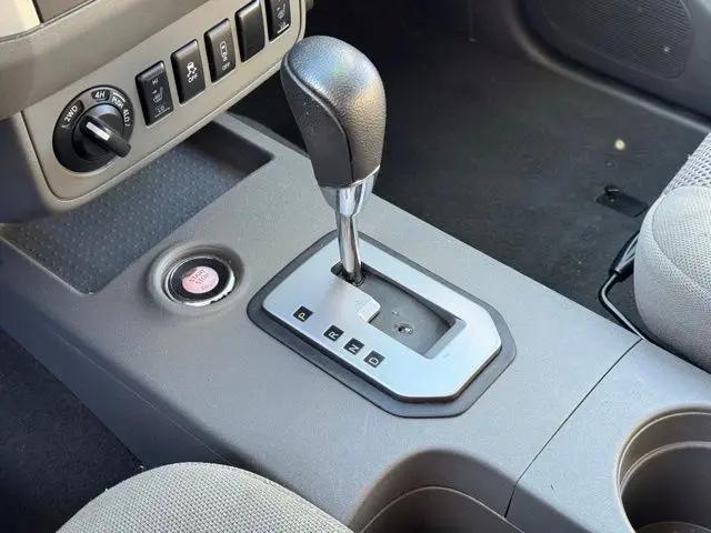 2021 Nissan Frontier Crew Cab SV 4x4