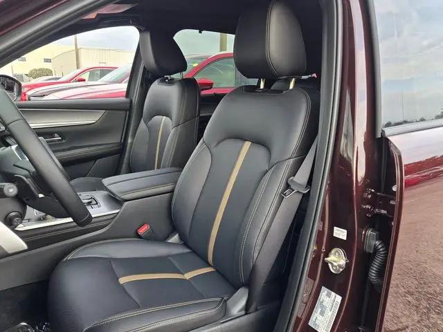 2026 Mazda X-90 Premium Plus