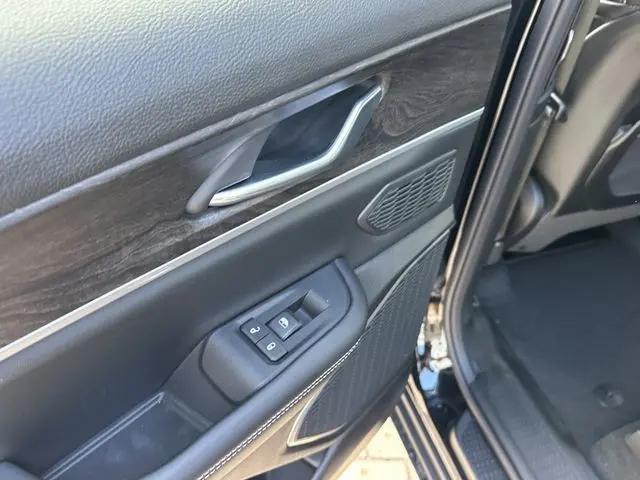 2026 Jeep Grand Cherokee L Limited 4x2