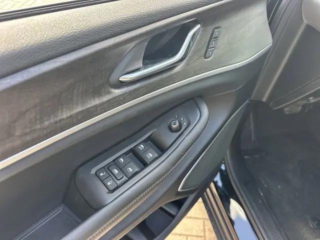 2026 Jeep Grand Cherokee L Limited 4x2