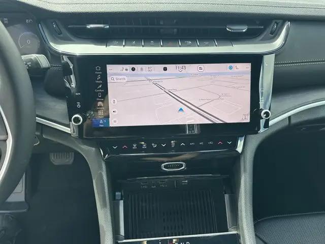 2026 Jeep Grand Cherokee L Limited 4x2