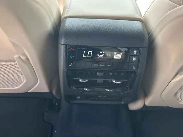 2026 Jeep Grand Cherokee L Limited 4x2