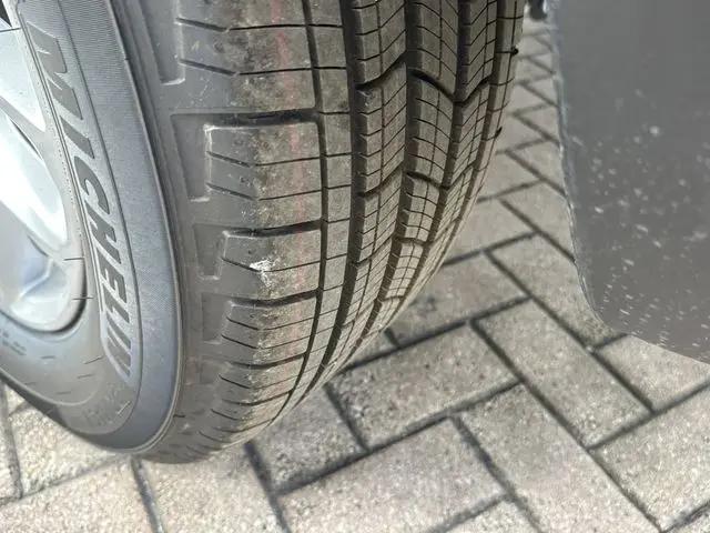 2026 Jeep Grand Cherokee L Laredo 4x2