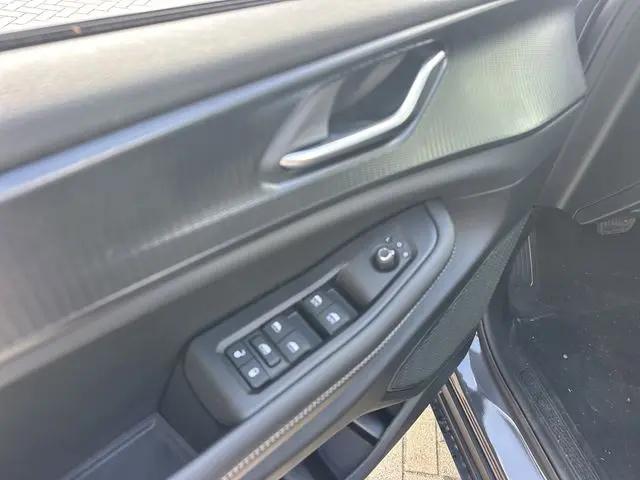 2026 Jeep Grand Cherokee L Laredo 4x2