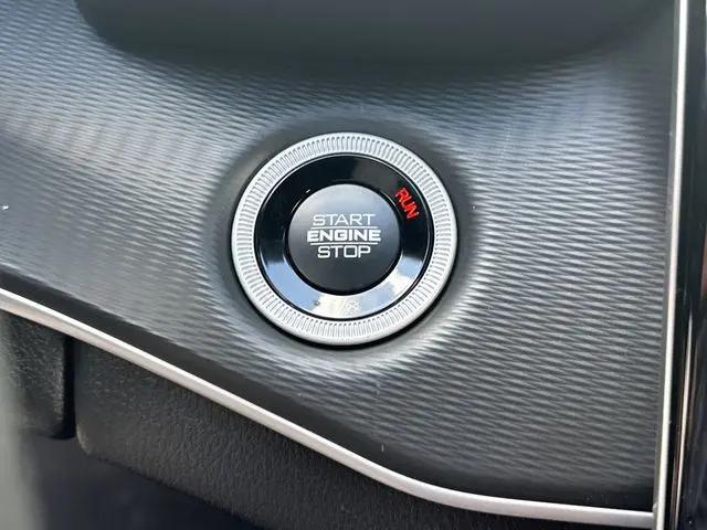 2026 Jeep Grand Cherokee L Laredo 4x2