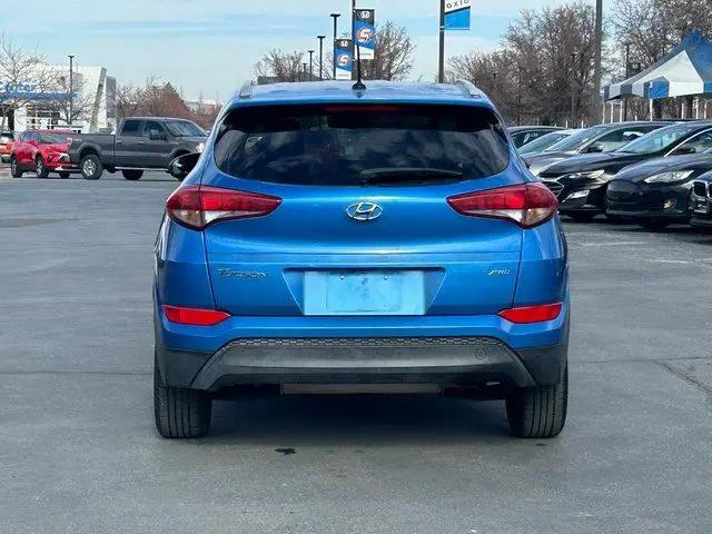 2016 Hyundai Tucson SE