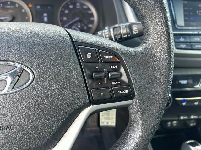 2016 Hyundai Tucson SE