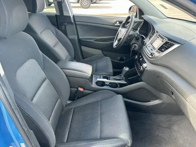 2016 Hyundai Tucson SE