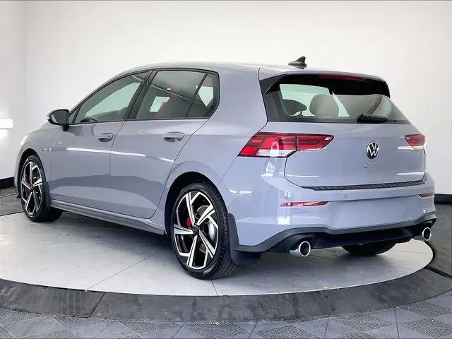 2026 Volkswagen Golf GTI SE