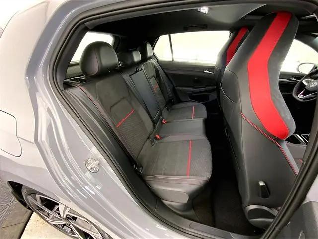 2026 Volkswagen Golf GTI SE
