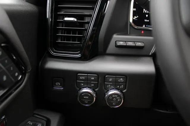 2026 GMC Sierra 1500 Crew Cab, Short Bed, AT4, 4WD